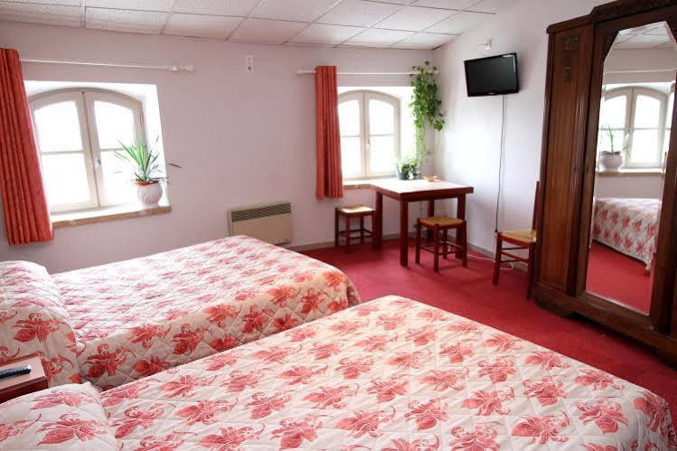 Logis Hotel Le Prieure Bourg-Saint-Andéol Exteriör bild